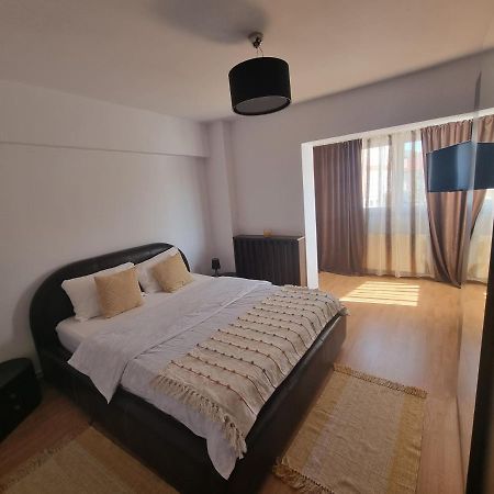 Clau Home Hunedoara Exterior foto
